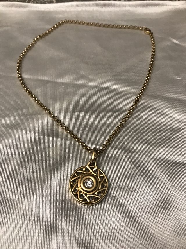 Colgante de diseño, con cadena