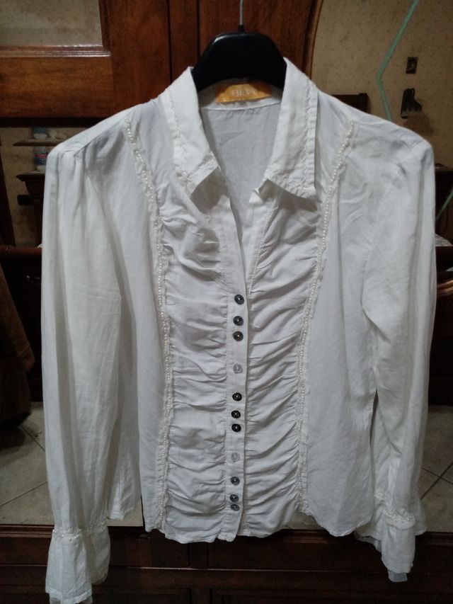 camicetta bianca