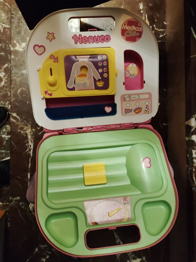 Maletin Nenuco Medical Chic de segunda mano por EUR en Zaragoza