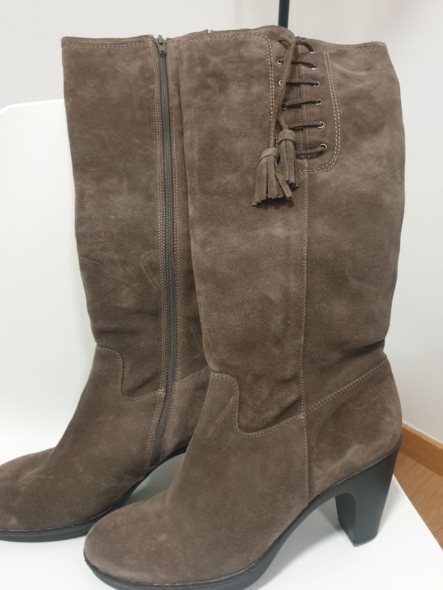 25€  BOTAS SIN ESTRENAR