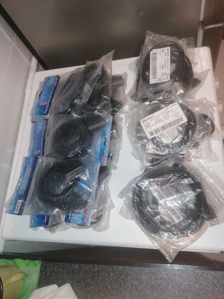 HDMI, Y euroconectores. 