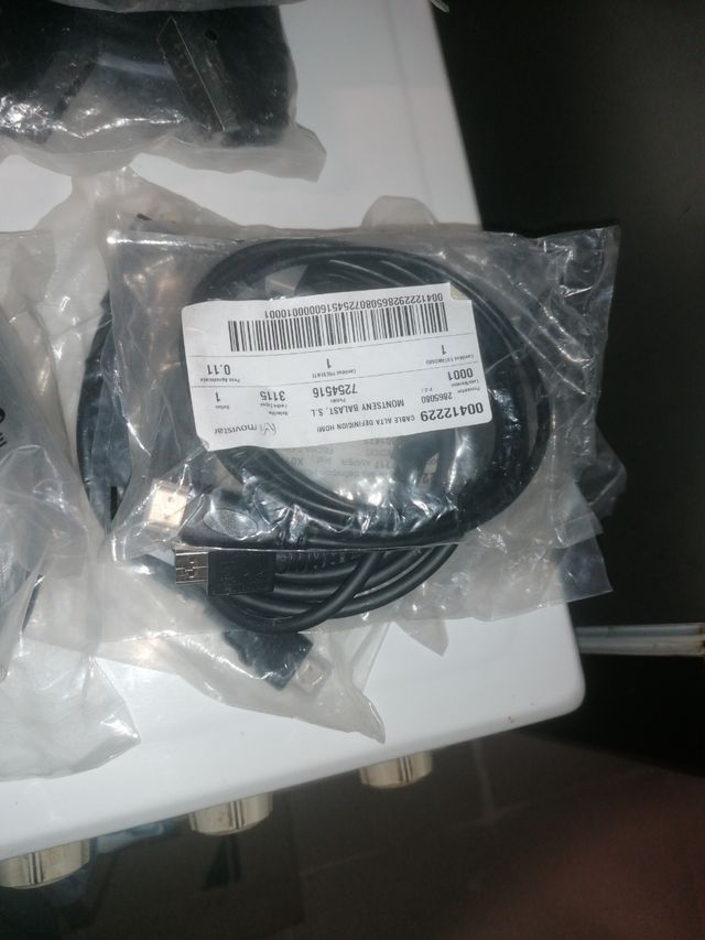 HDMI, Y euroconectores.