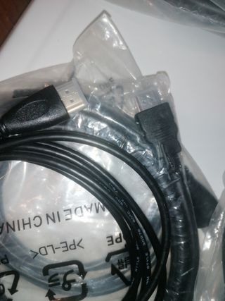 HDMI, Y euroconectores. 