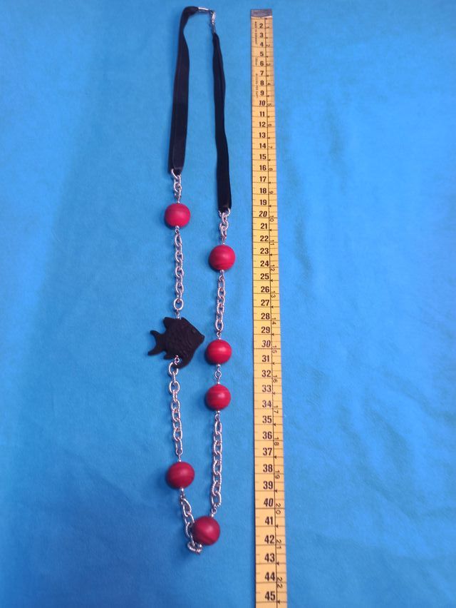 Collar piedra volcánica y raso vintage