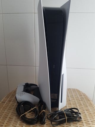 Consola PS5 con lector de discos nueva a estrenar