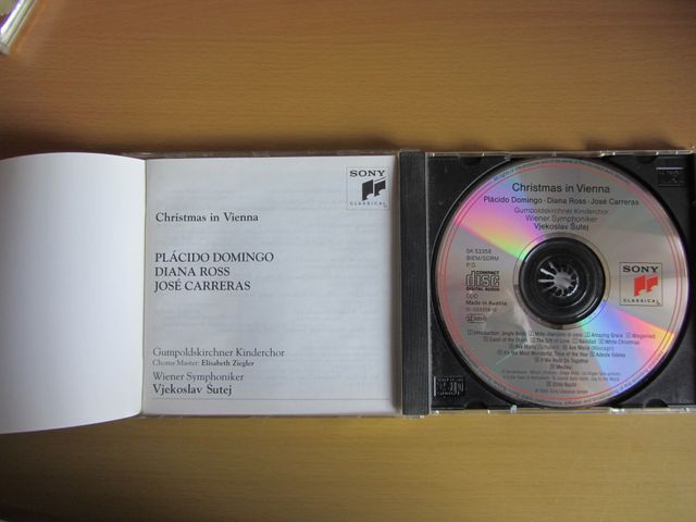 CHRISTMAS IN VIENA. ORIGINAL 1993. PLACIDO DOMINGO