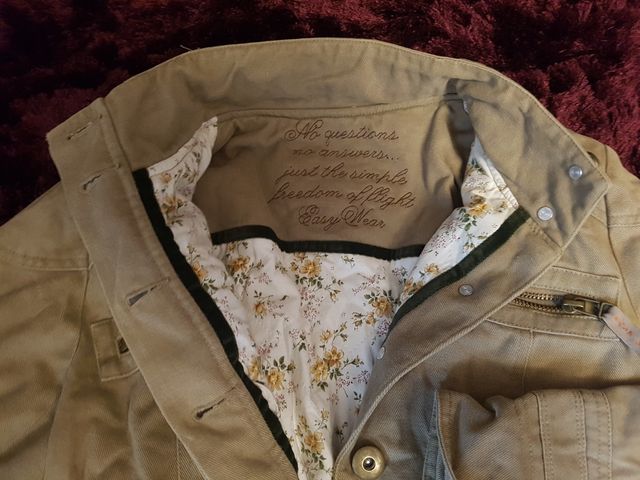 Cazadora de entretiempo