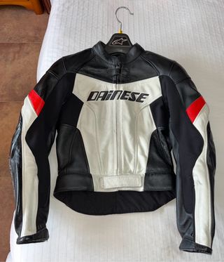Mono completo moto talla 40 (XS)