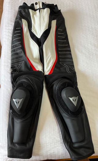 Mono completo moto talla 40 (XS)