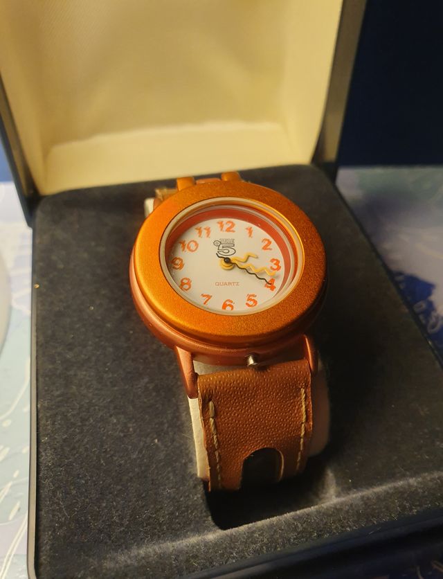 Reloj L'etoile Tele5