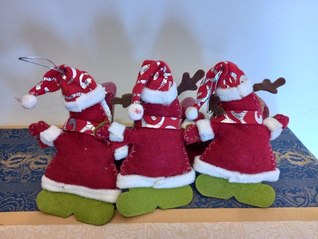 DECORAZIONI NATALIZIE