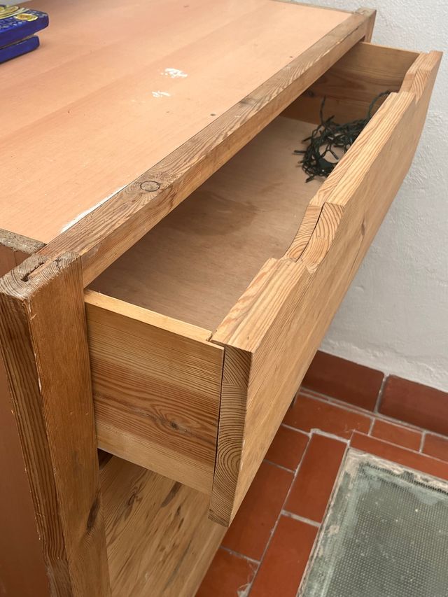 Cajonera de madera
