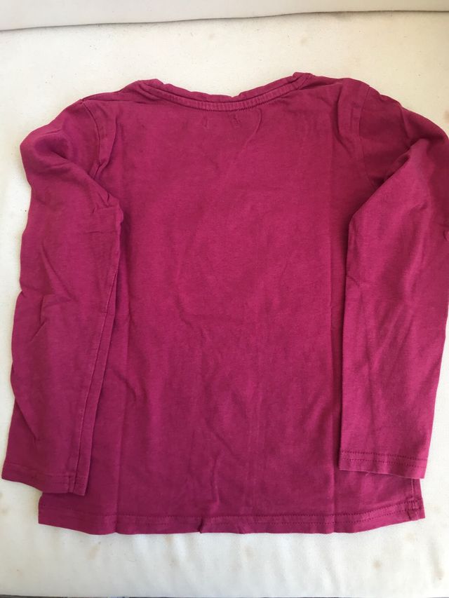 Camisetas niña manga larga. Talla 122