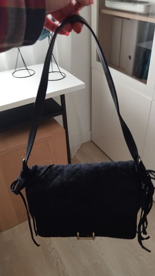 bolso negro terciopelo parfois sin estrenar