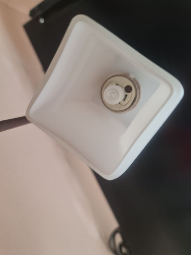 Lámpara de mesa bronce