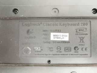 Teclado Logitech Sobremesa 