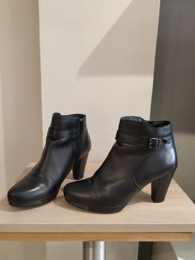 Botines piel negro 36