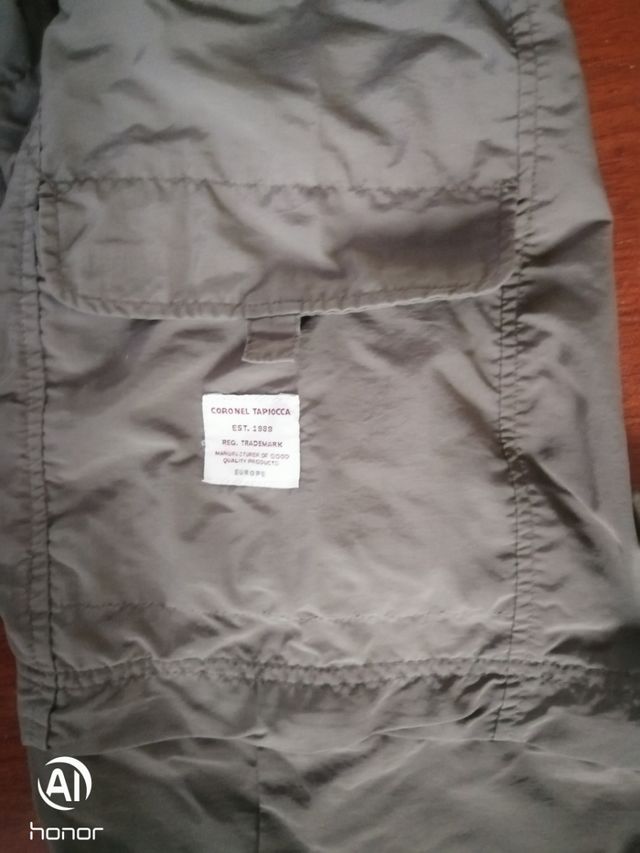 pantalón coronel tapioca. con pernera desmontables