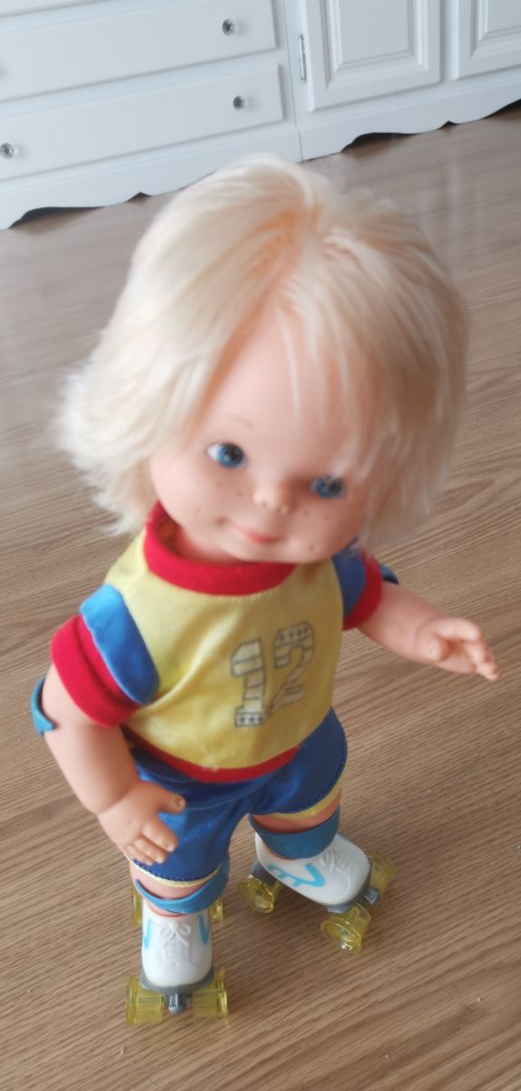 Muñeca Roly patinadora de jesmar