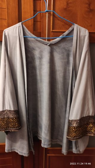 chaqueta tipo kimono manga ancha