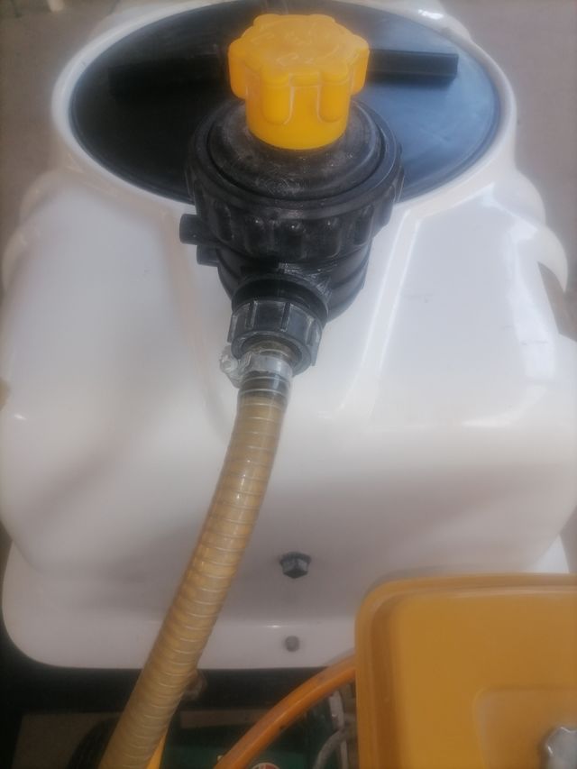 carretilla pulverizar-sulfatar