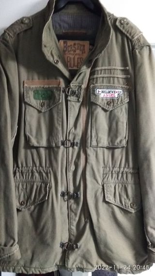 Parka tejana Bershka 