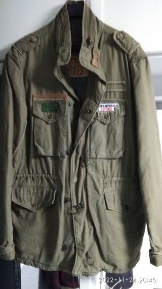 Parka tejana Bershka 