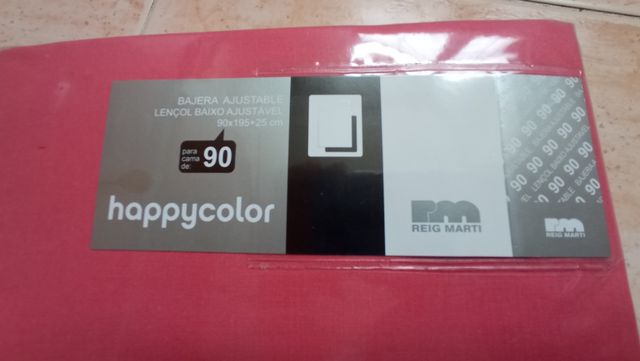 Sábana bajera ajustable nueva.