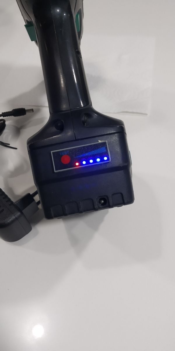 taladro batería Casal