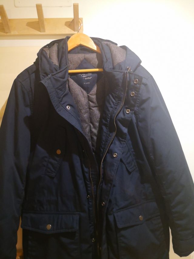 Parka abrigo Celio XXL como nuevo