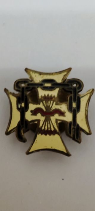 Insignia de ojal o solapa