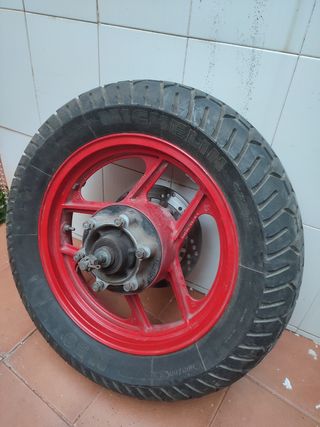  Kawasaki GPX 600R