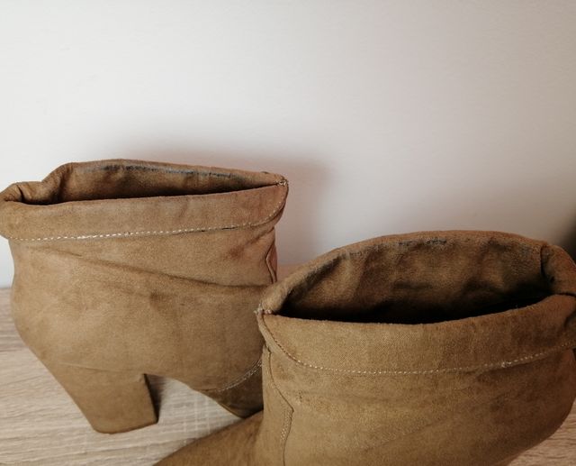 Botas Stradivarius