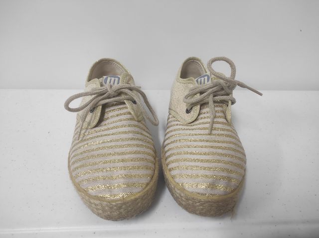 Playero/alpargata con cordones