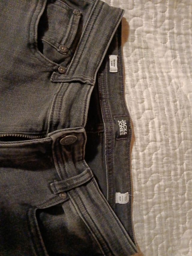Pantalón vaquero negro Jack&Jones Talla15
