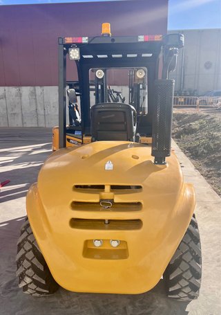 CARRETILLA TODOTERRENO NUEVA  4x2