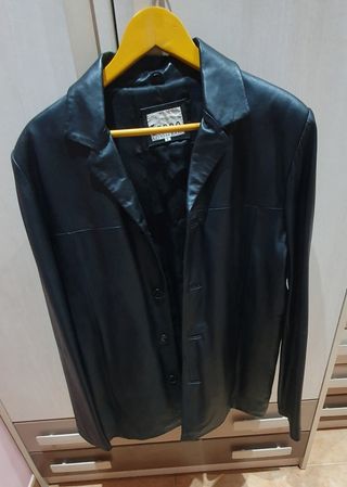  CHAQUETA DE CUERO