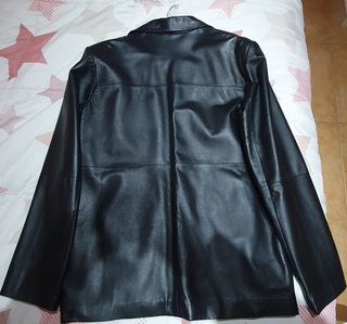  CHAQUETA DE CUERO