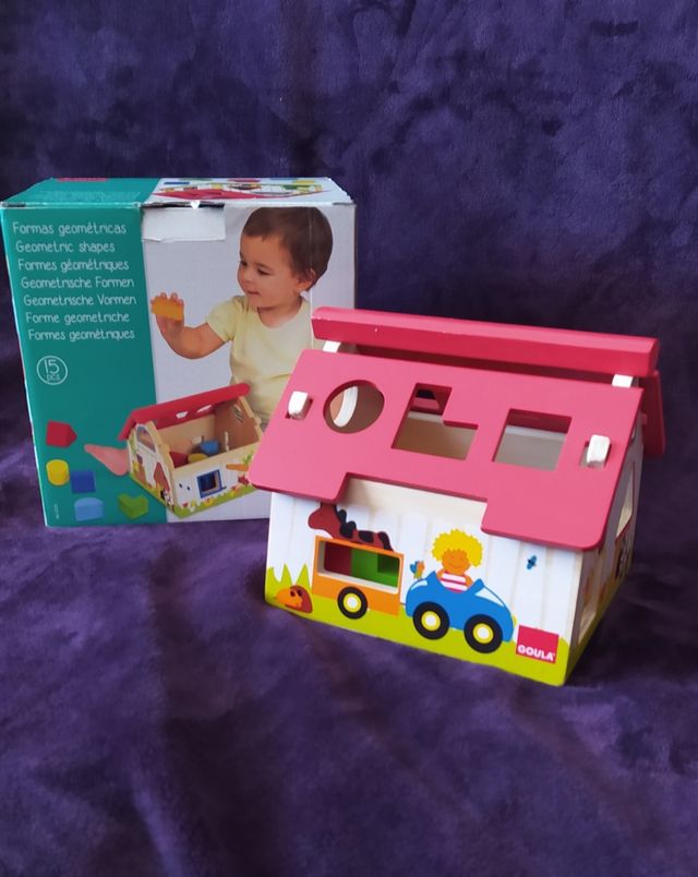 Juguete formas casita madera