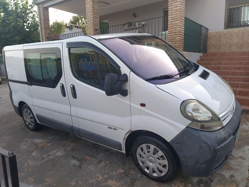 CAMPER Nissan Primastar 2004 - foto 1
