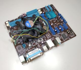Placa Base Asus P8H61-M LX + i3-2100 + cooler