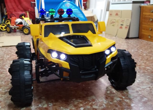 Vehículo todoterreno 12 V para niños de 3 a 8 años
