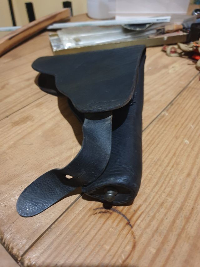 funda de cuero para pistola