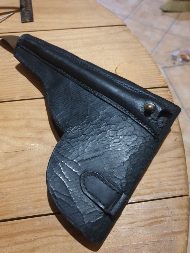 funda de cuero para pistola