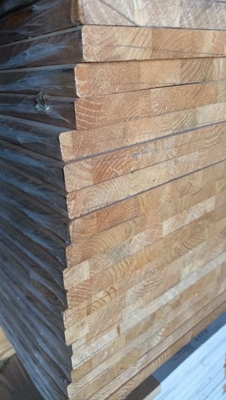 Baldas de madera