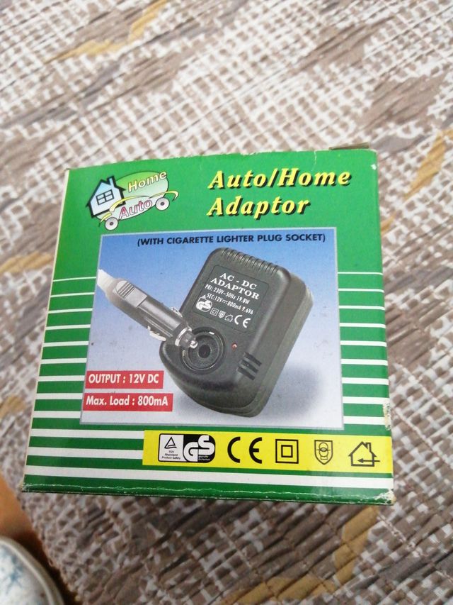 Adattatore auto/casa