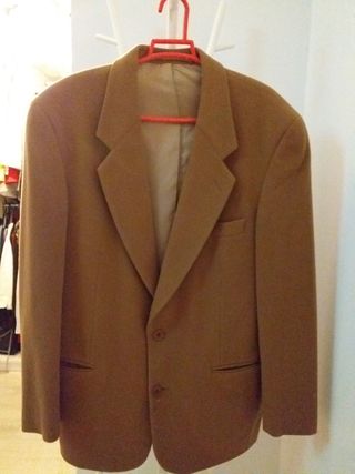 se vende chaqueta americana