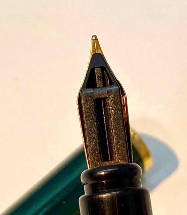 Pluma estilografica Waterman Maestro lacada verde