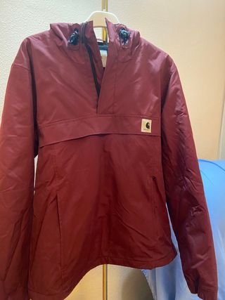 Chaqueta carhartt granate