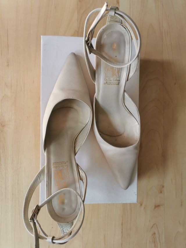 Zapatos de novia. Talla 38.